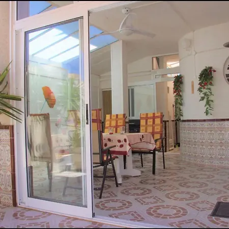 R-15 Large Holiday House * Torrevieja